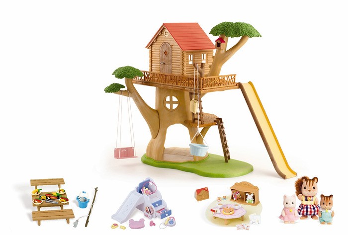 Sylvanian Families Adventure Tree House Gift Set Camping