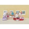 Calico Critters- Fashion Showcase Set